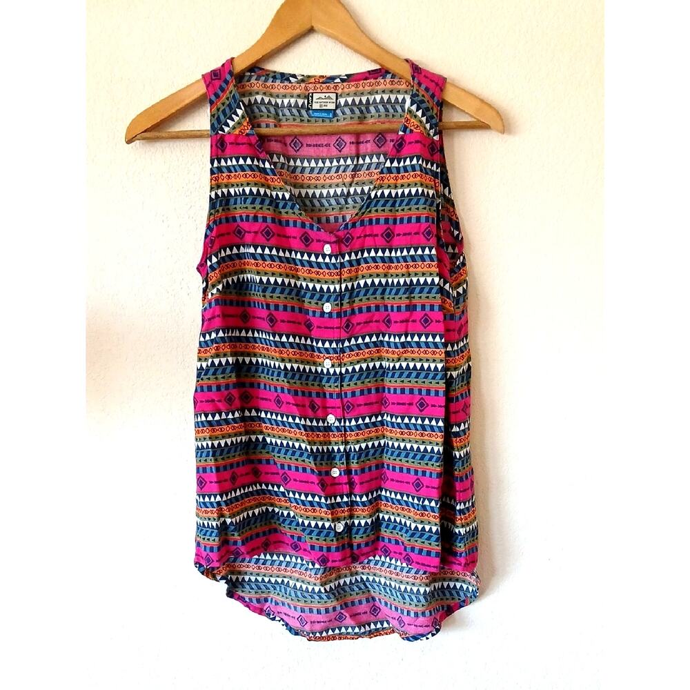 Kavu Outdoor Print Berry Button Up High Low Tank Top